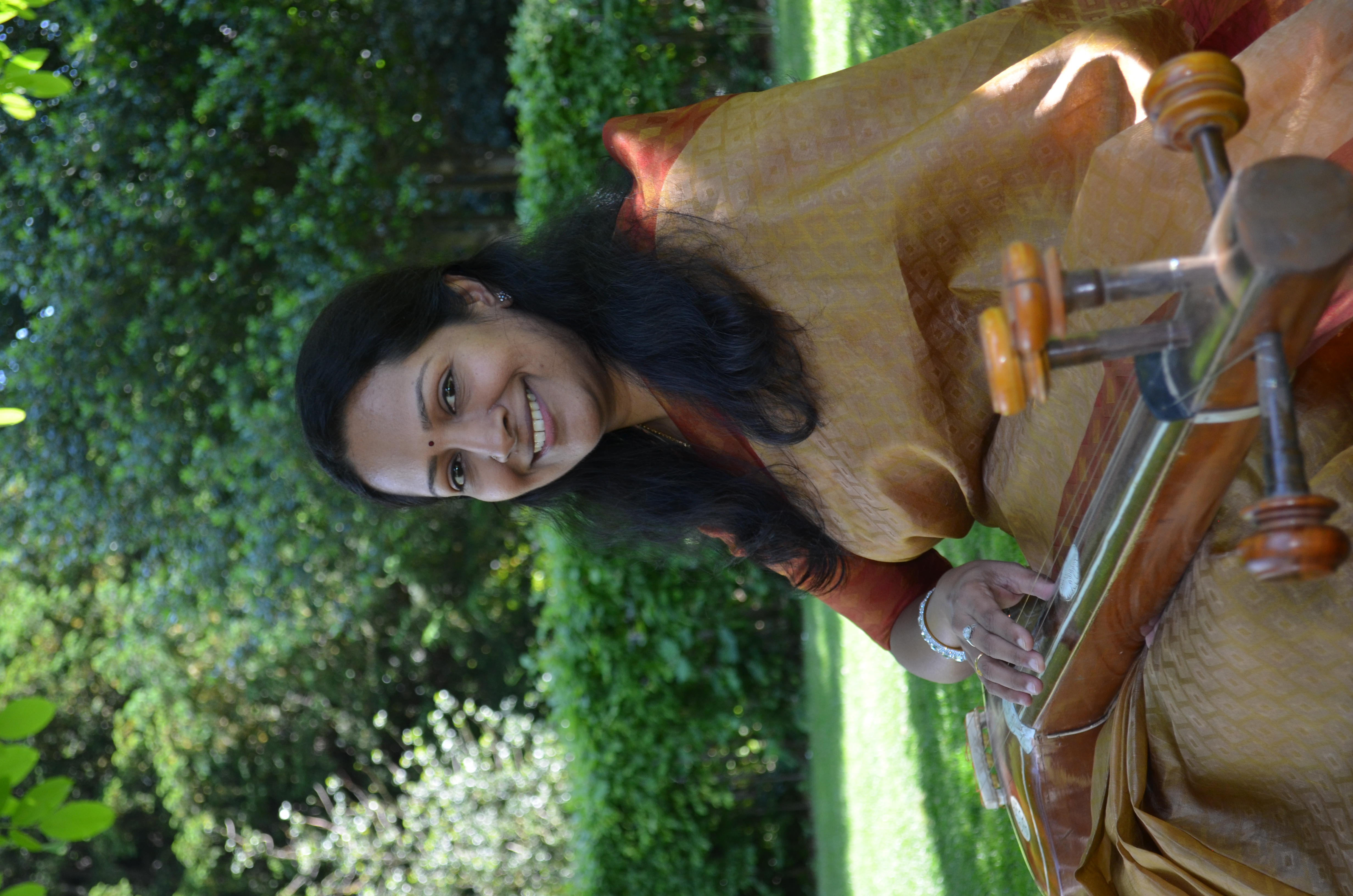 Uma avec tampura